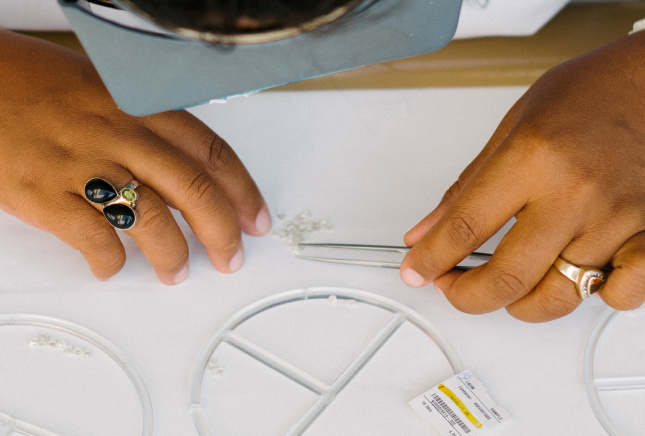 de beers diamond sorting