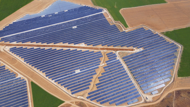 Lusix Announces $90m Funding for Sun-Powered Lab Grown Diamonds
