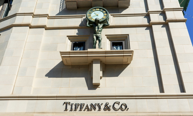 tiffany-store-singapore-diamond-exchange