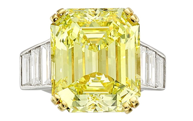 A jewelry collection owned by US heiress