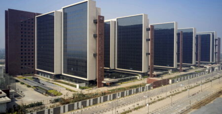 Surat Diamond Bourse Finally Open for Business